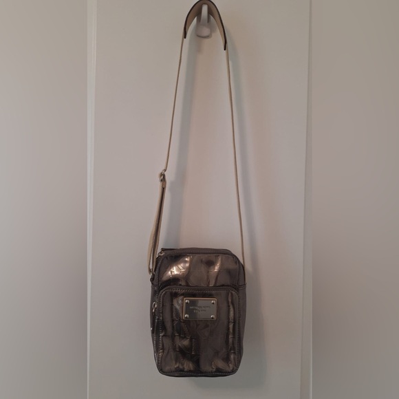 Michael Kors Shiny Crossbody Bag - Picture 2 of 3